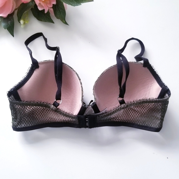 Victoria's Secret Olive & Nude Lace Bra Swarovski Embellished 32D - Picture 2 of 7